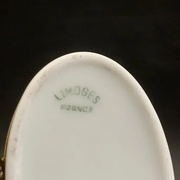 Vintage Limoges France Floral Hinged Fine Porcelain Trinket Box
Hand Painted - Picture 9 of 12